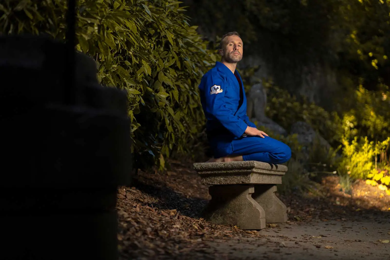 Athlète de JJB sur un banc